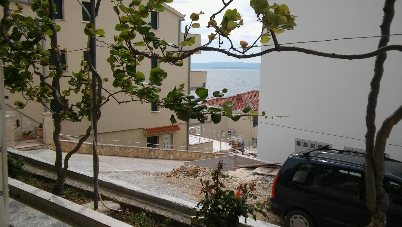 Family Friendly Apartments With A Swimming Pool Businci, Ciovo - 11232 โตรกีร์ ภายนอก รูปภาพ